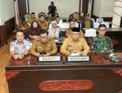 Pj Bupati Haili Yoga Dengarkan Arahan Mendagri Soal Pengendalian Inflasi Daerah